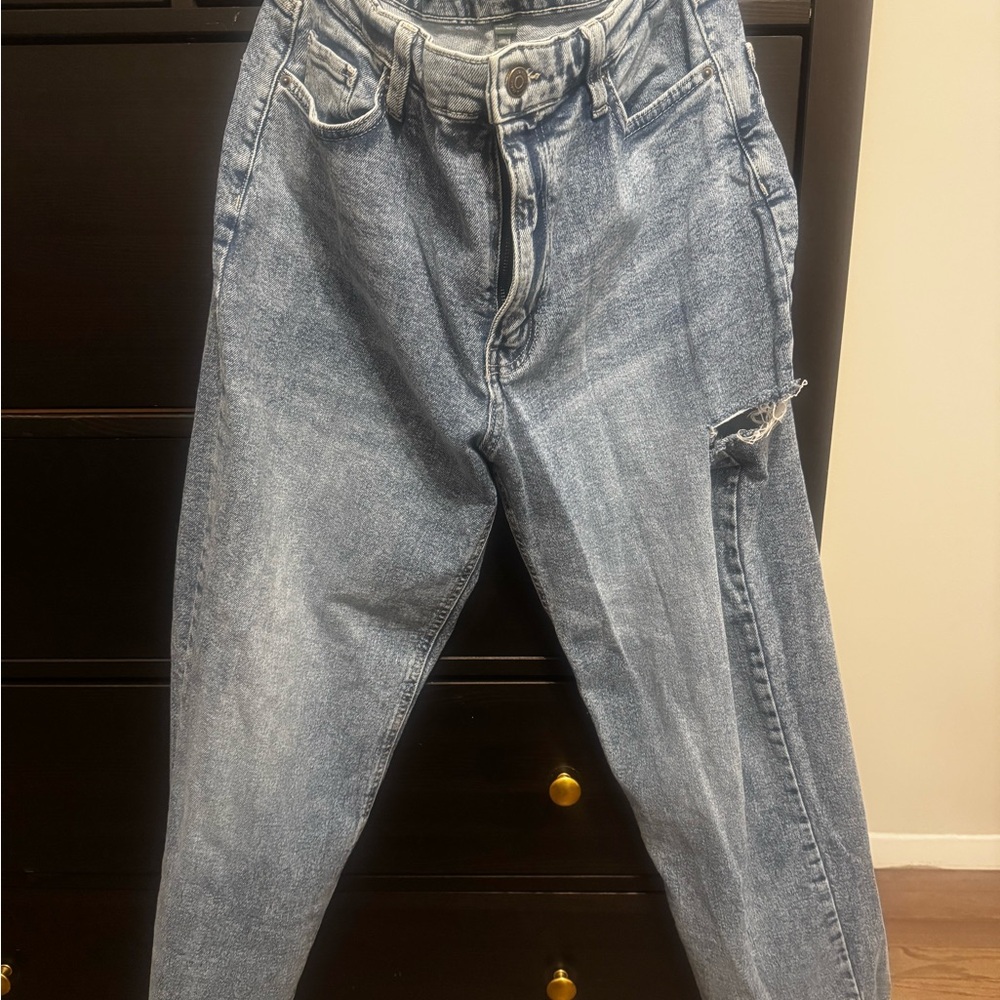 Distressed Jeans